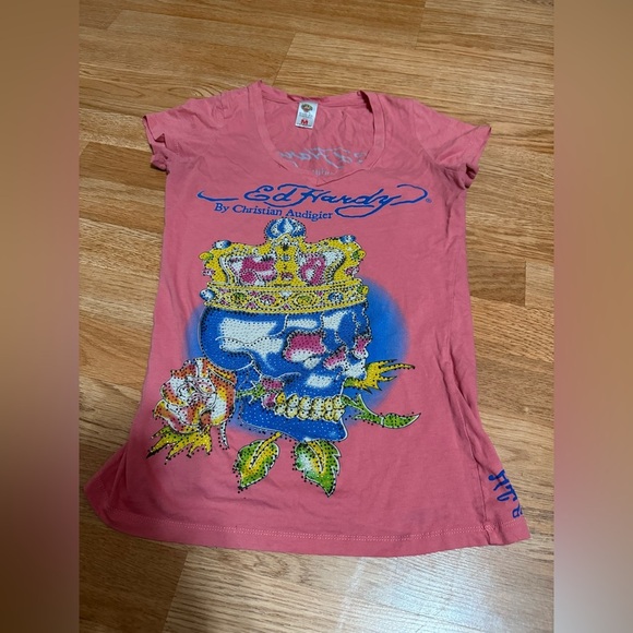 Vintage Ed Hardy Pink V-Neck Skull and Flower Top- M - Picture 1 of 6